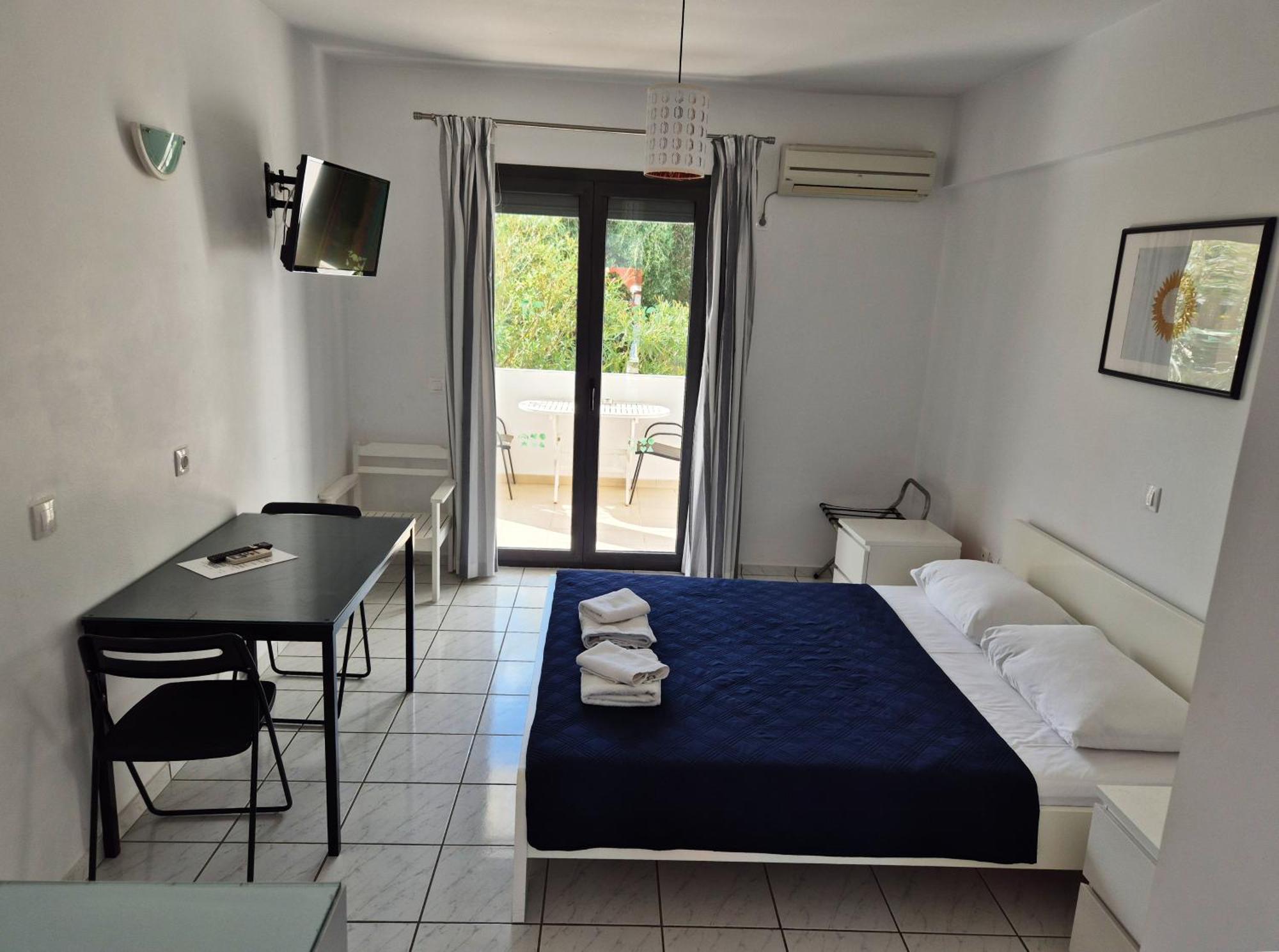 Natalie'S Hotel Skala  Екстер'єр фото