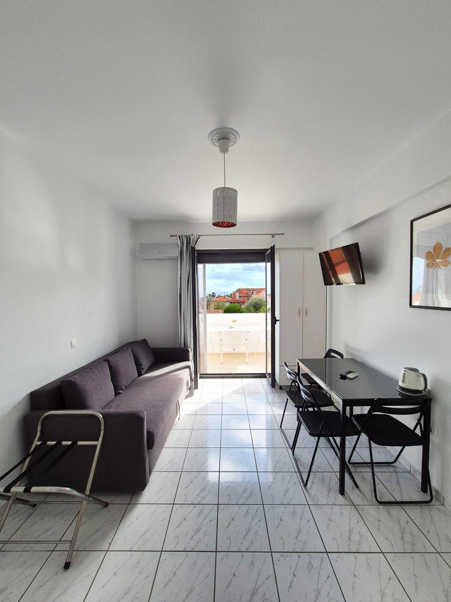 Natalie'S Hotel Skala  Екстер'єр фото